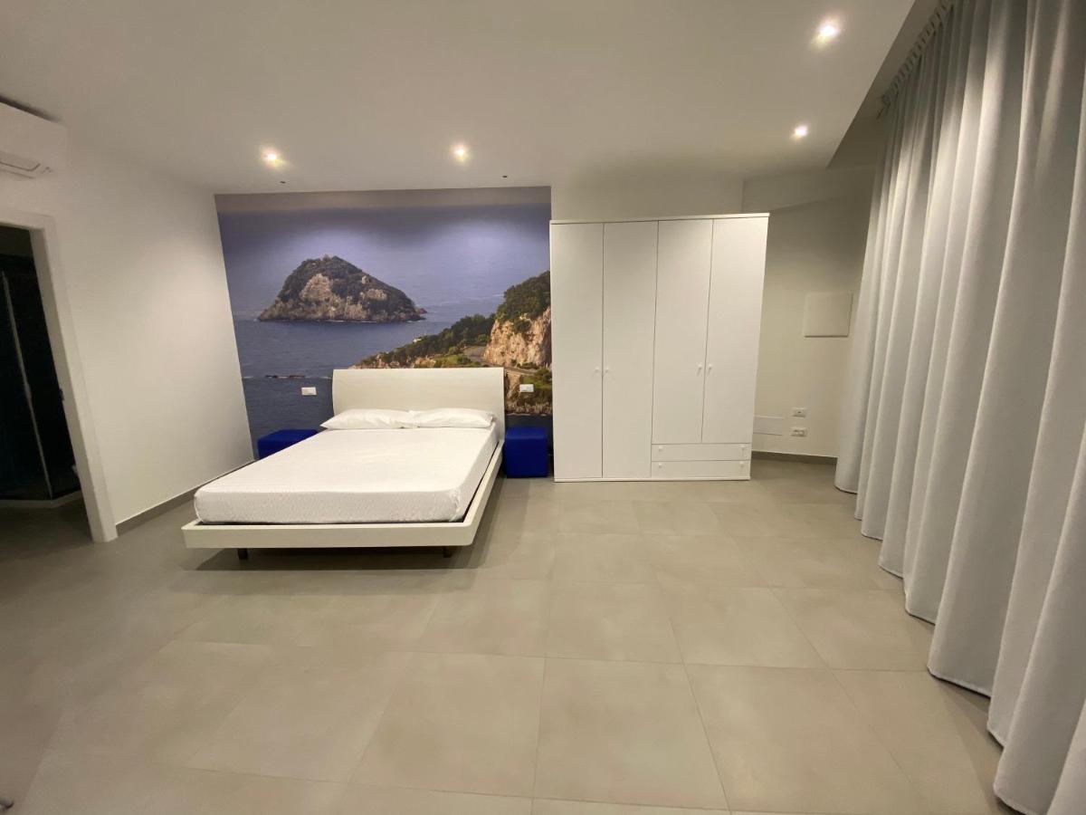 Torre Del Mare Rooms Bergeggi Exterior photo